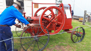 Old Machinery Club Member running a Museum Engine